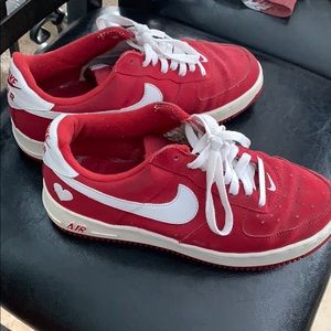 Nike Air Force 1’s Valentines Day sedition